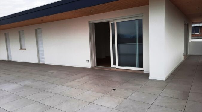 esterna attico con terrazzo solarium